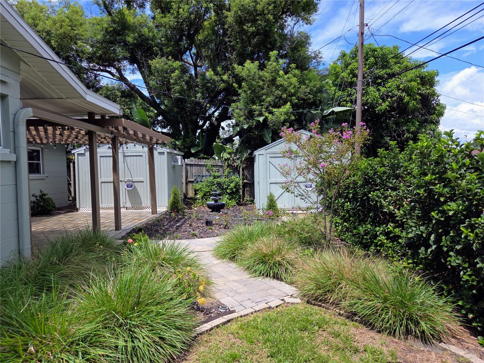 9071 RIDGE RD, SEMINOLE, FL, 33772