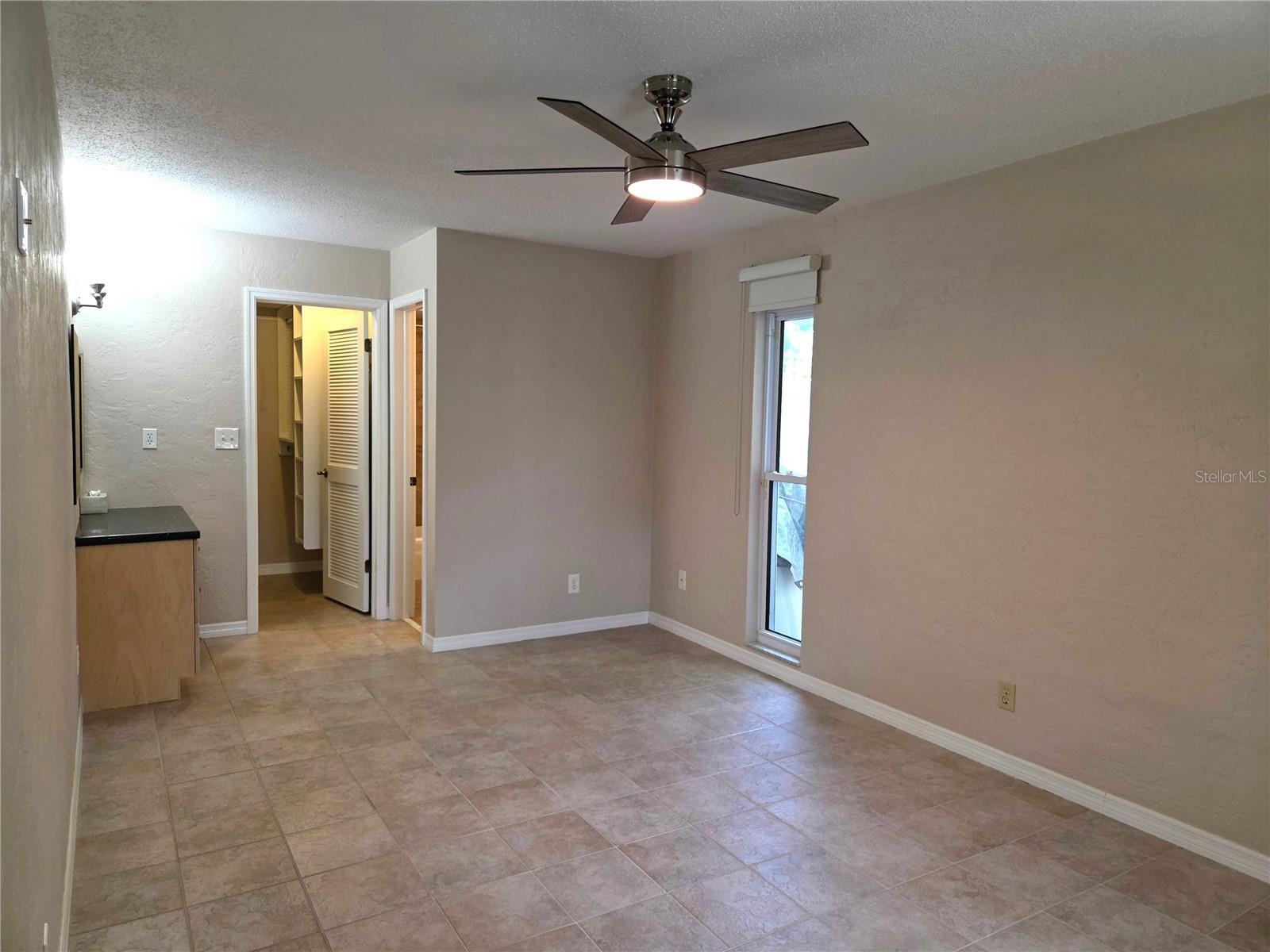 9071 RIDGE RD, SEMINOLE, FL, 33772