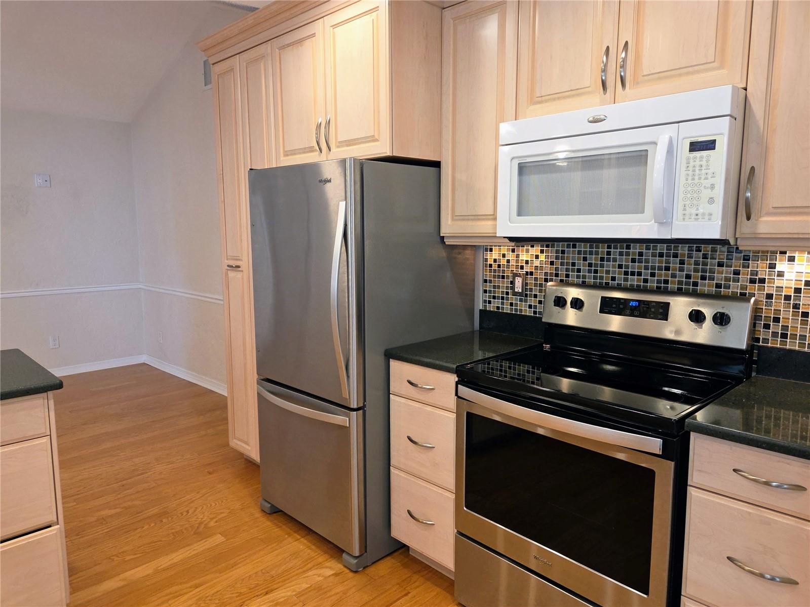 9071 RIDGE RD, SEMINOLE, FL, 33772