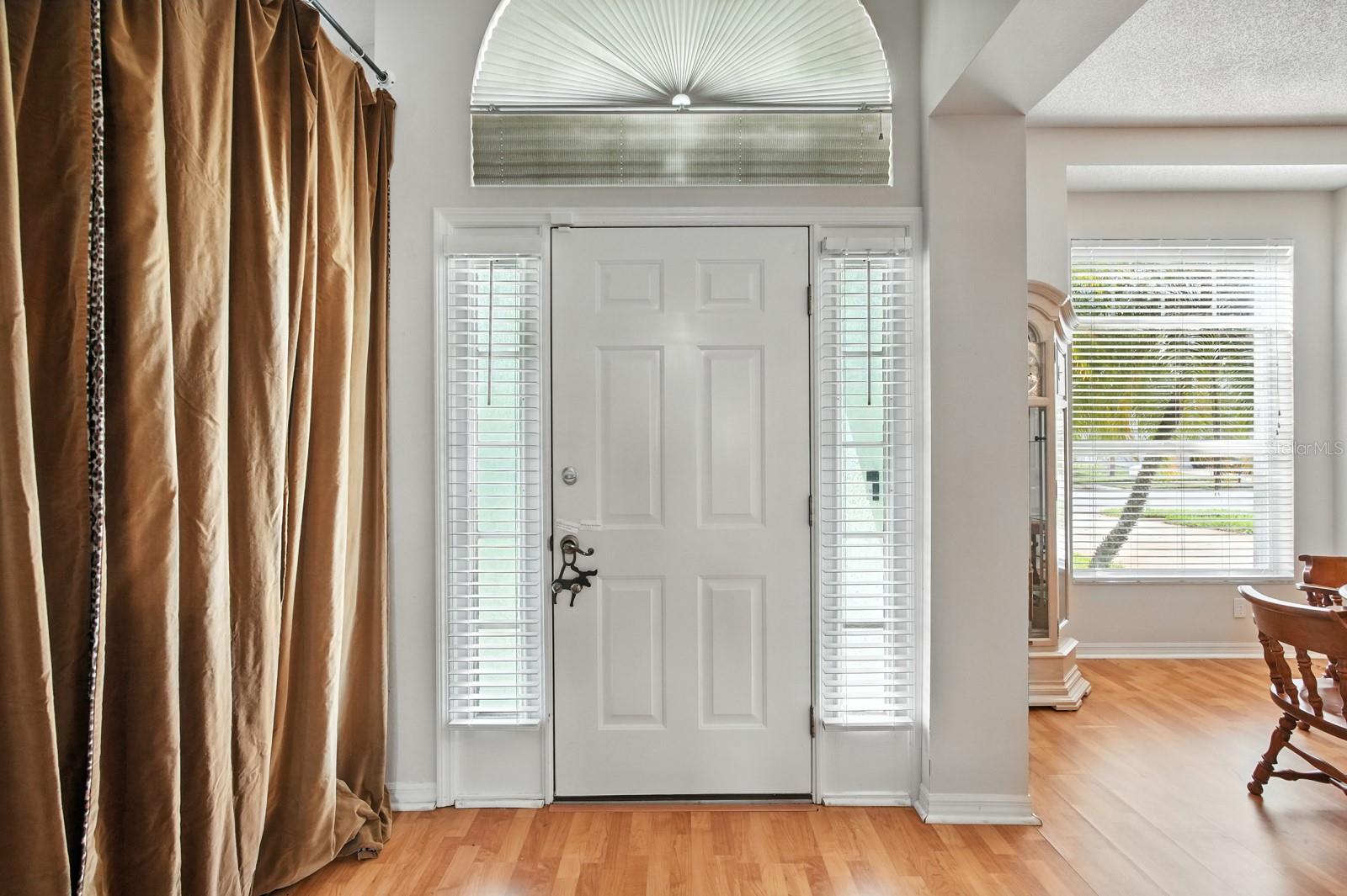 220 HOLLOWBROOK CIR, DAYTONA BEACH, FL, 32114