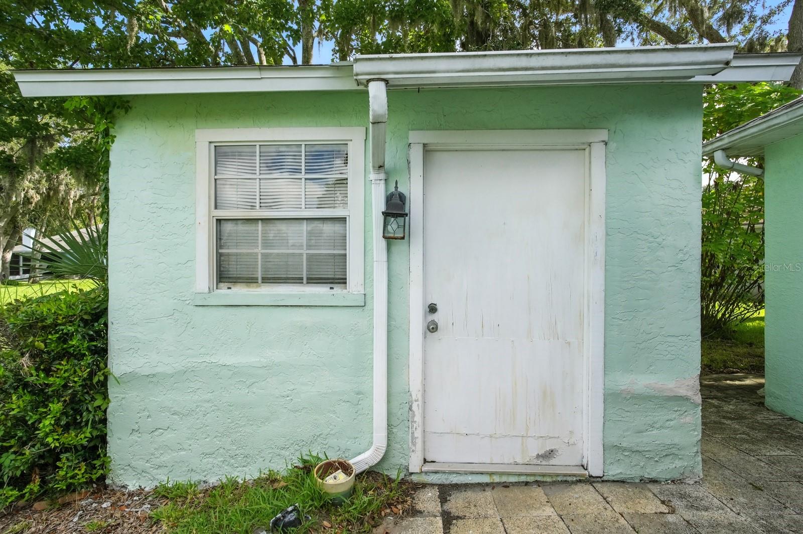 220 HOLLOWBROOK CIR, DAYTONA BEACH, FL, 32114