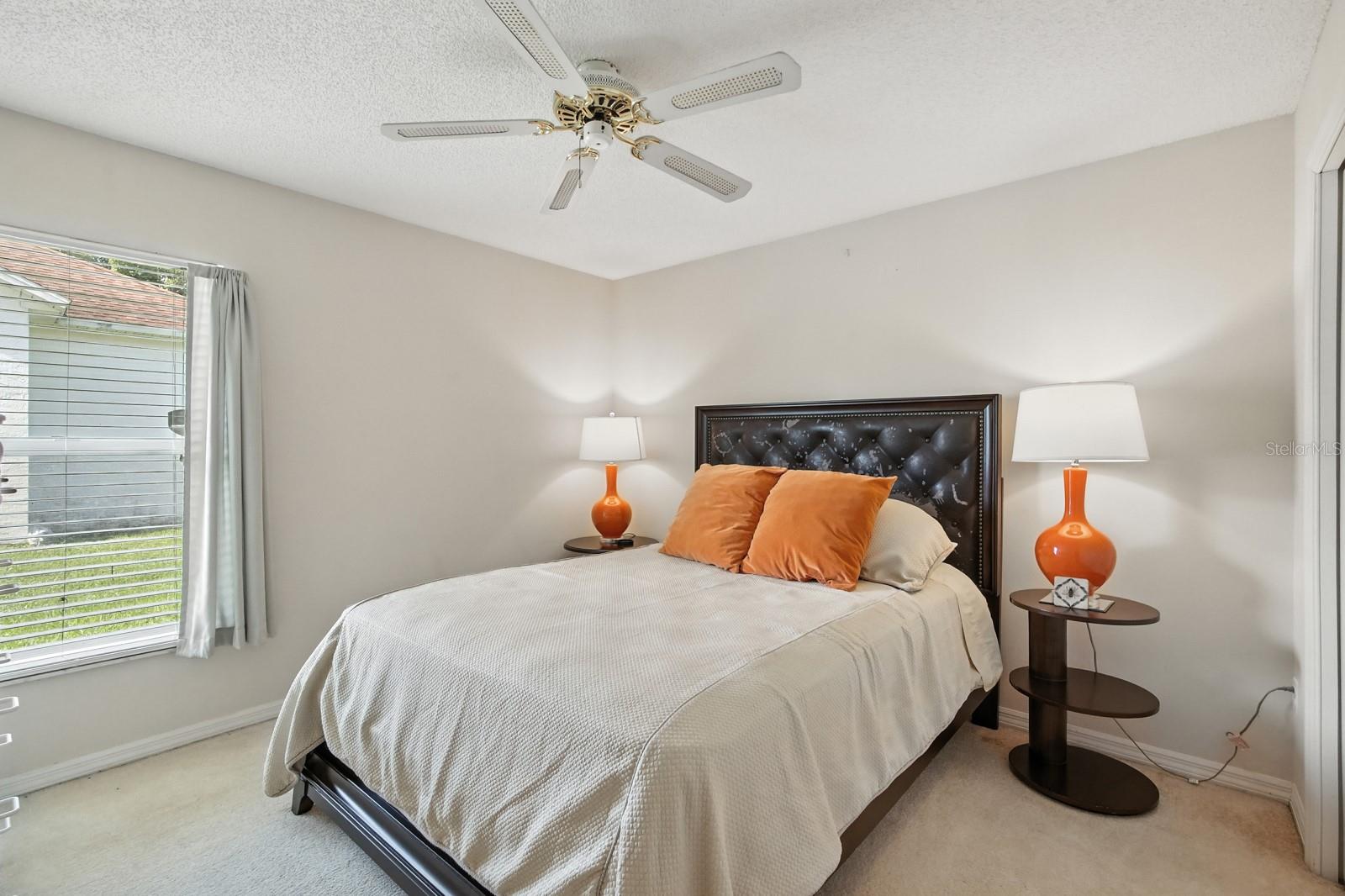 220 HOLLOWBROOK CIR, DAYTONA BEACH, FL, 32114