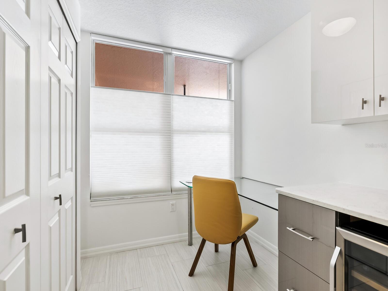 A4663877 Property Photo