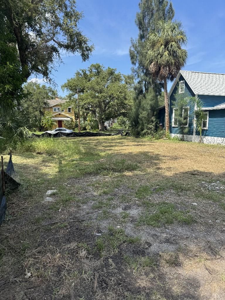 642 PARIS AVE S, ST PETERSBURG, FL, 33701