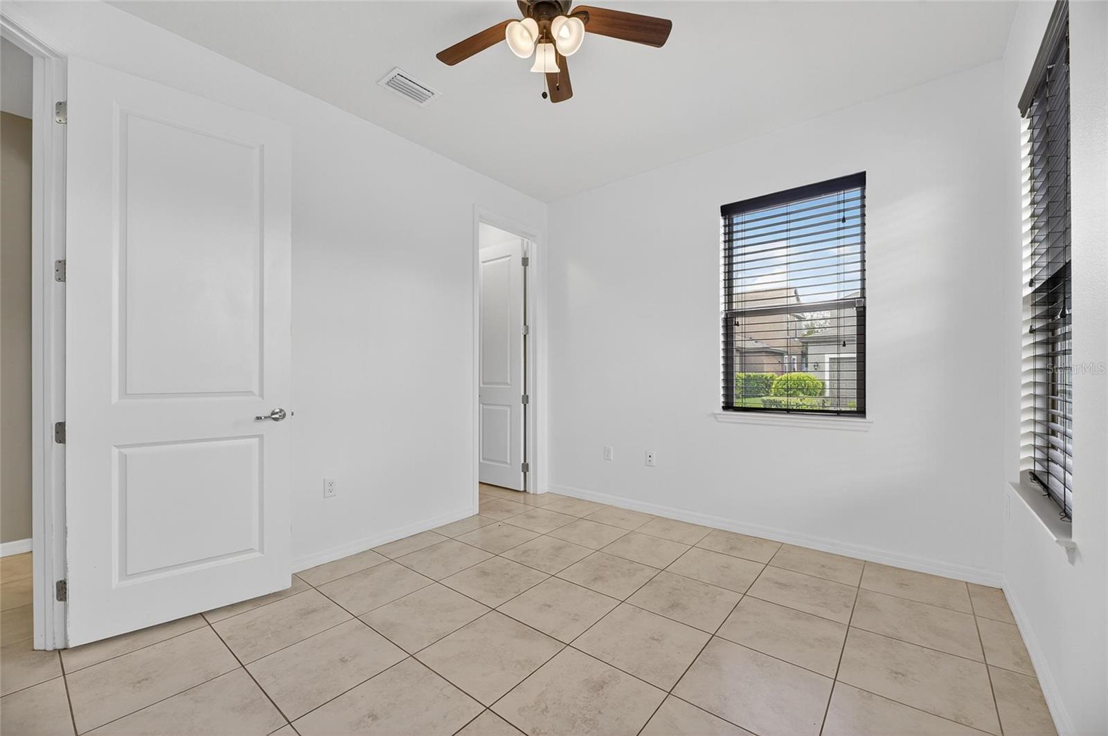 5811 CALDERA RIDGE DR, LITHIA, FL, 33547