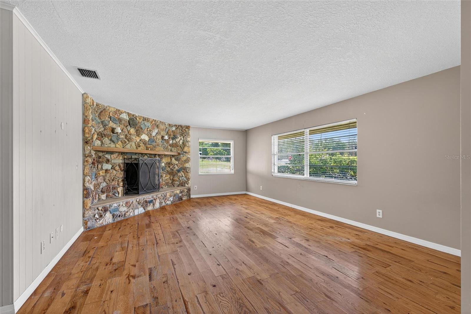 730 OAK DR, GROVELAND, FL, 34736