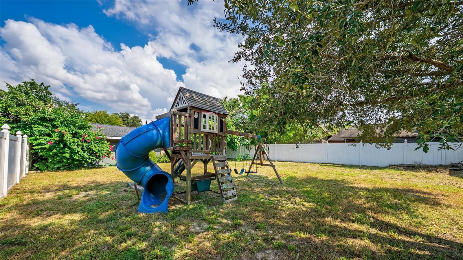 730 OAK DR, GROVELAND, FL, 34736