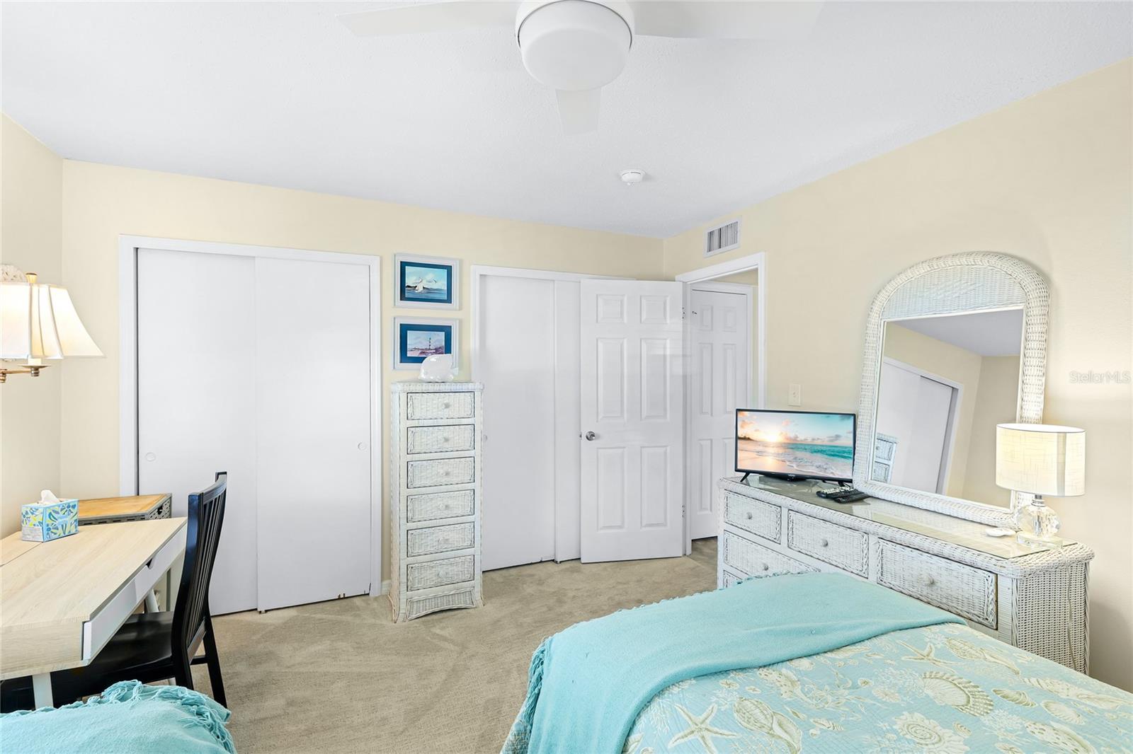 5882 CANAL DR #J-7, BRADENTON, FL, 34207