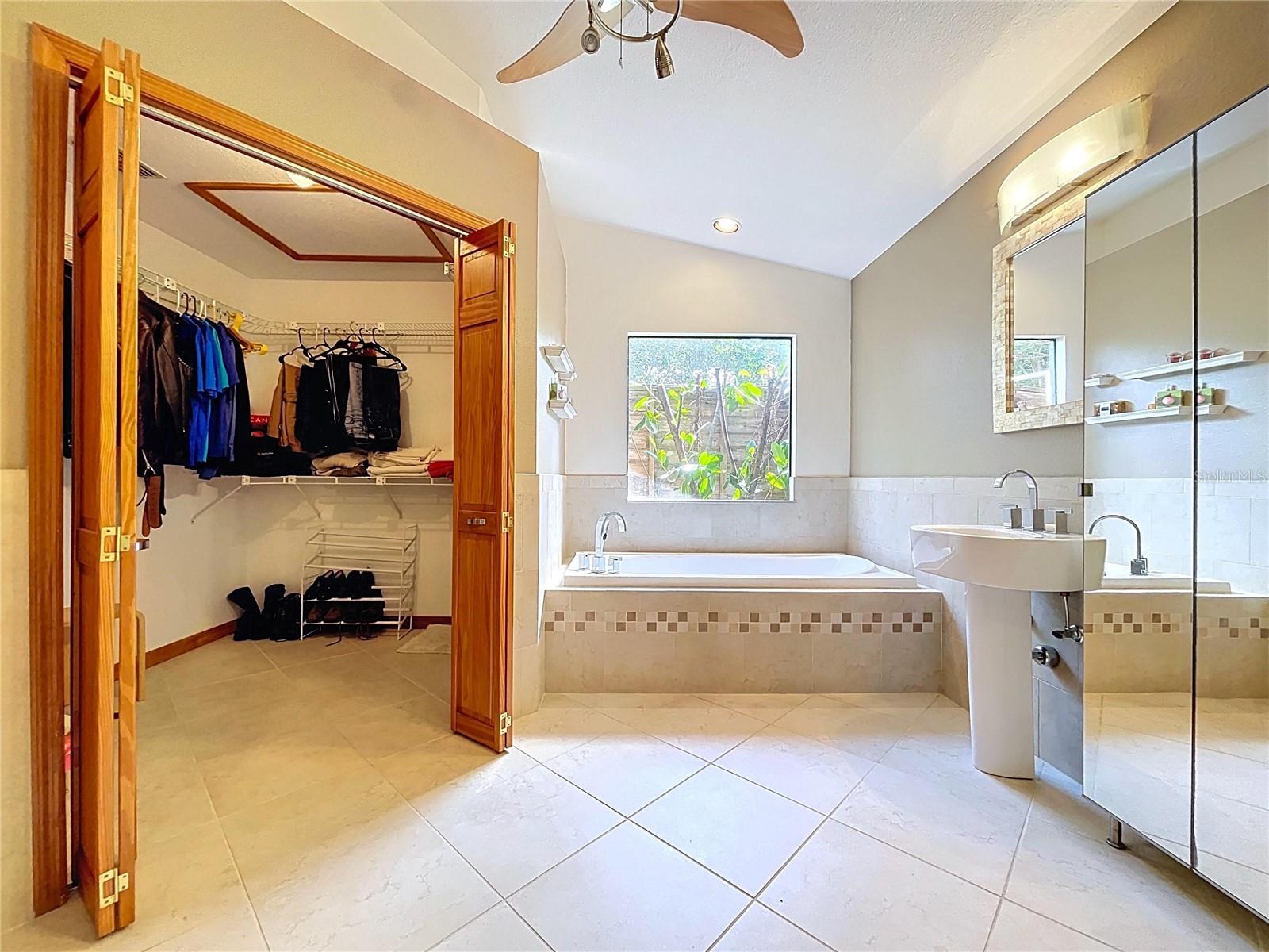 1851 GEORGIA AVE, PALM HARBOR, FL, 34683