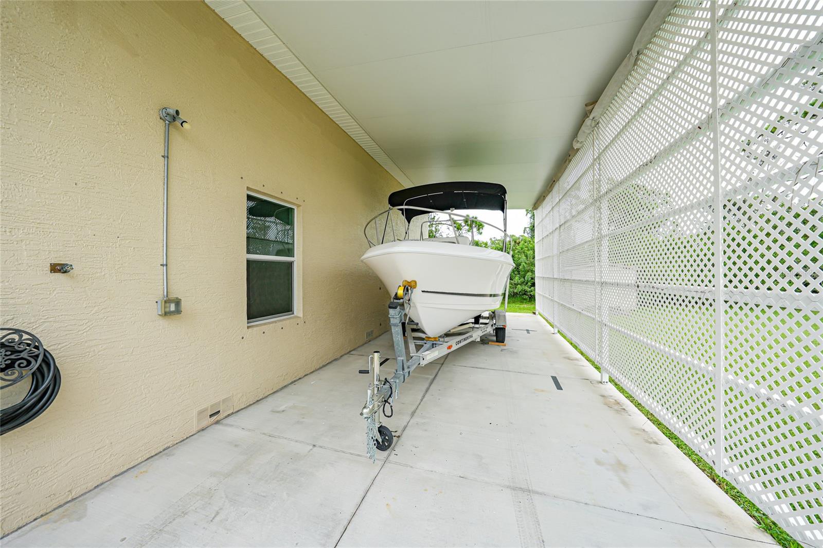 5208 CHURCHILL RD, PORT CHARLOTTE, FL, 33981