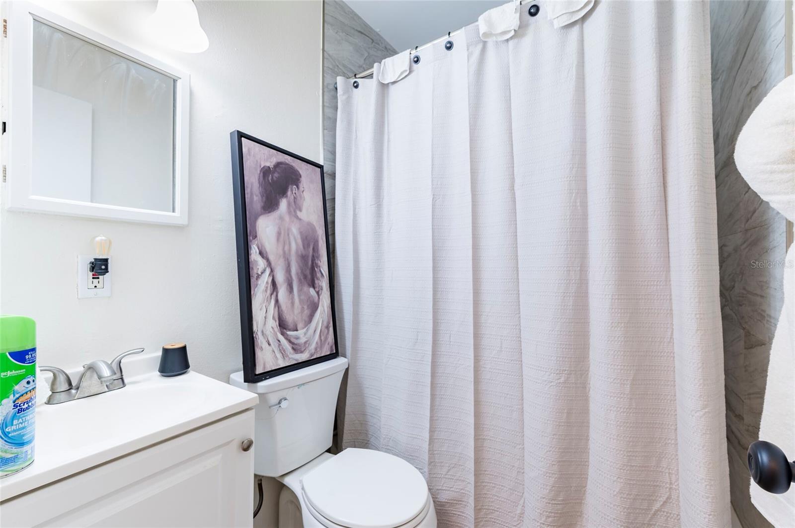 2417 E IDA ST, TAMPA, FL, 33610