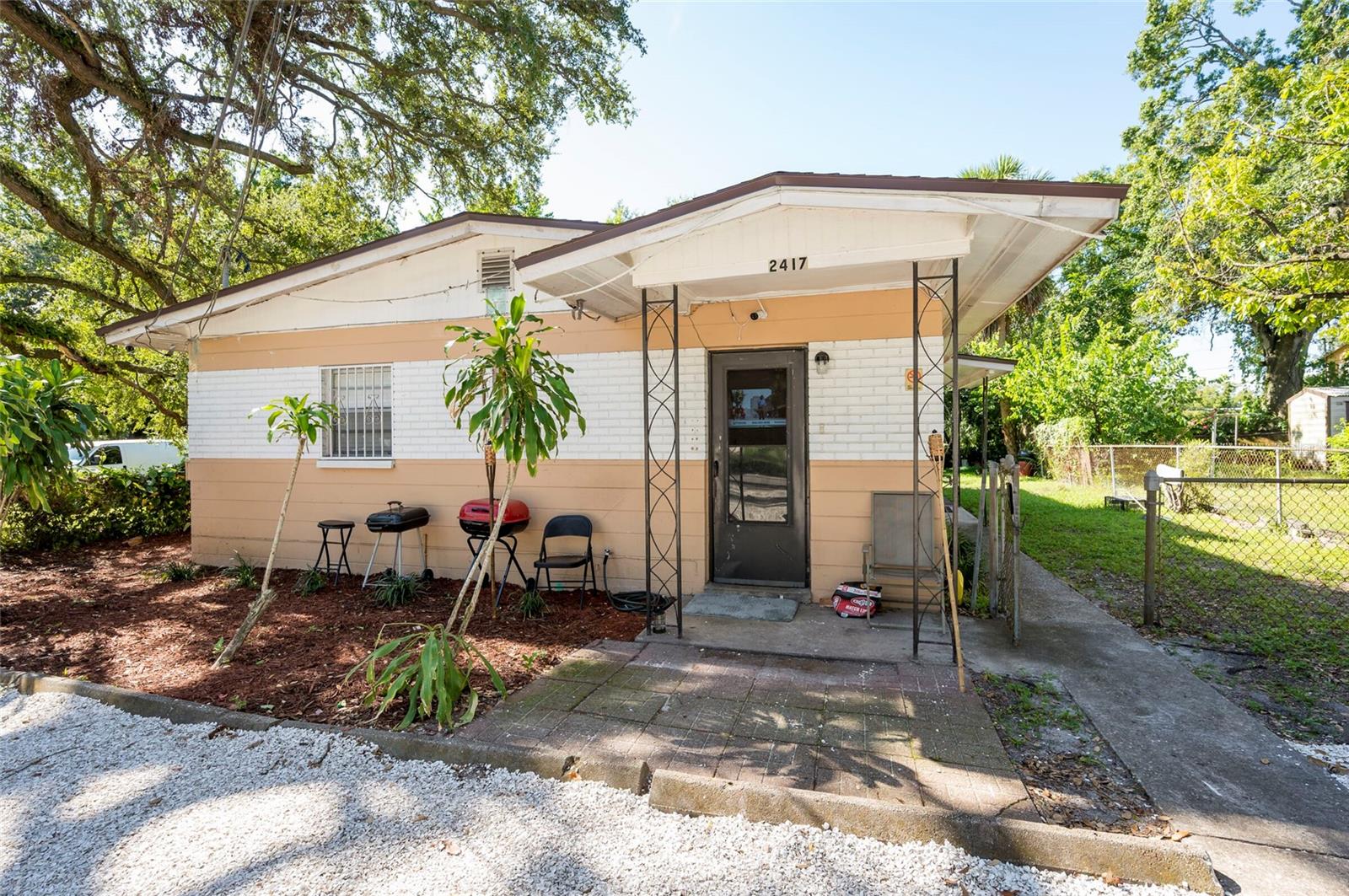 2417 E IDA ST, TAMPA, FL, 33610