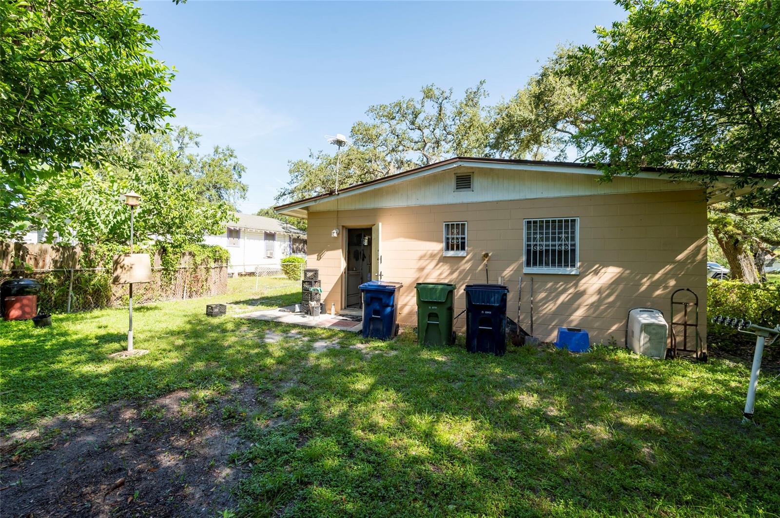 2417 E IDA ST, TAMPA, FL, 33610