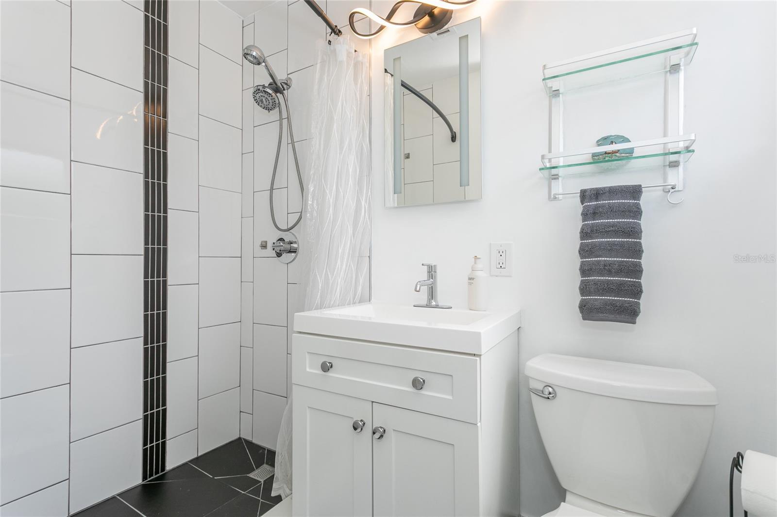 10474 KUMQUAT LN, SEMINOLE, FL, 33772