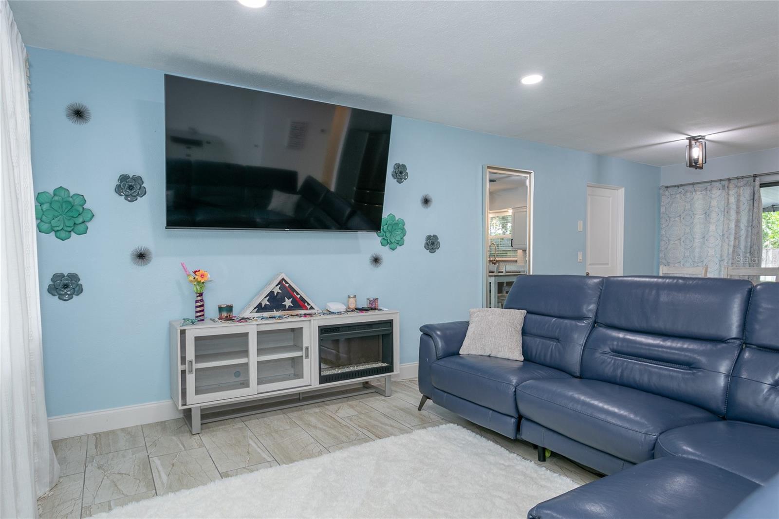 10474 KUMQUAT LN, SEMINOLE, FL, 33772