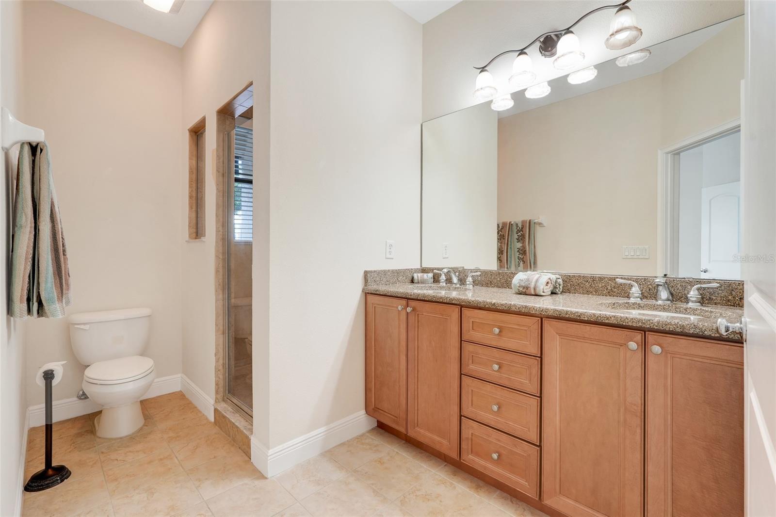 7842 HOLIDAY ISLE DR #102, BELLE ISLE, FL, 32812