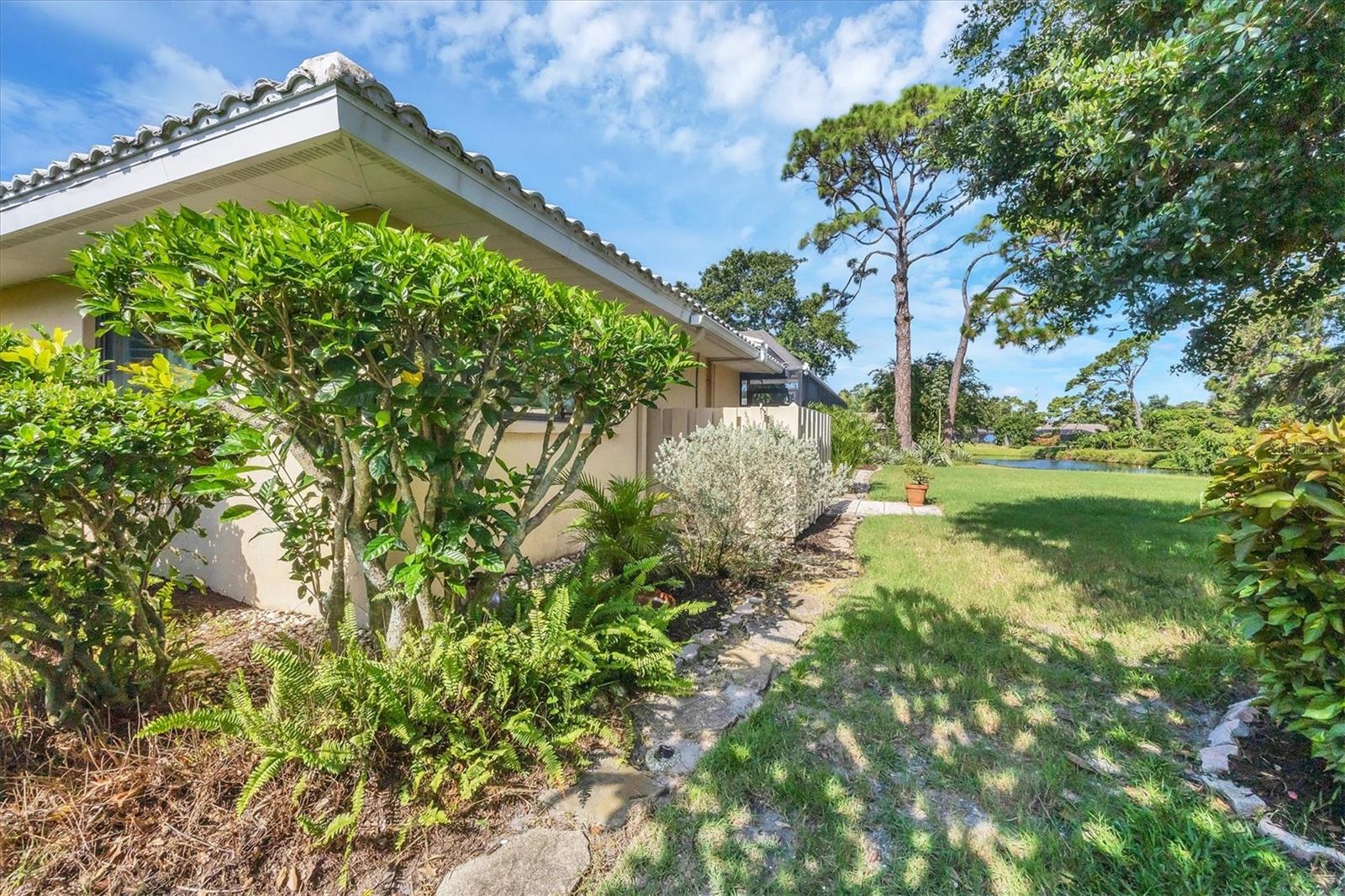 A4663887 Property Photo