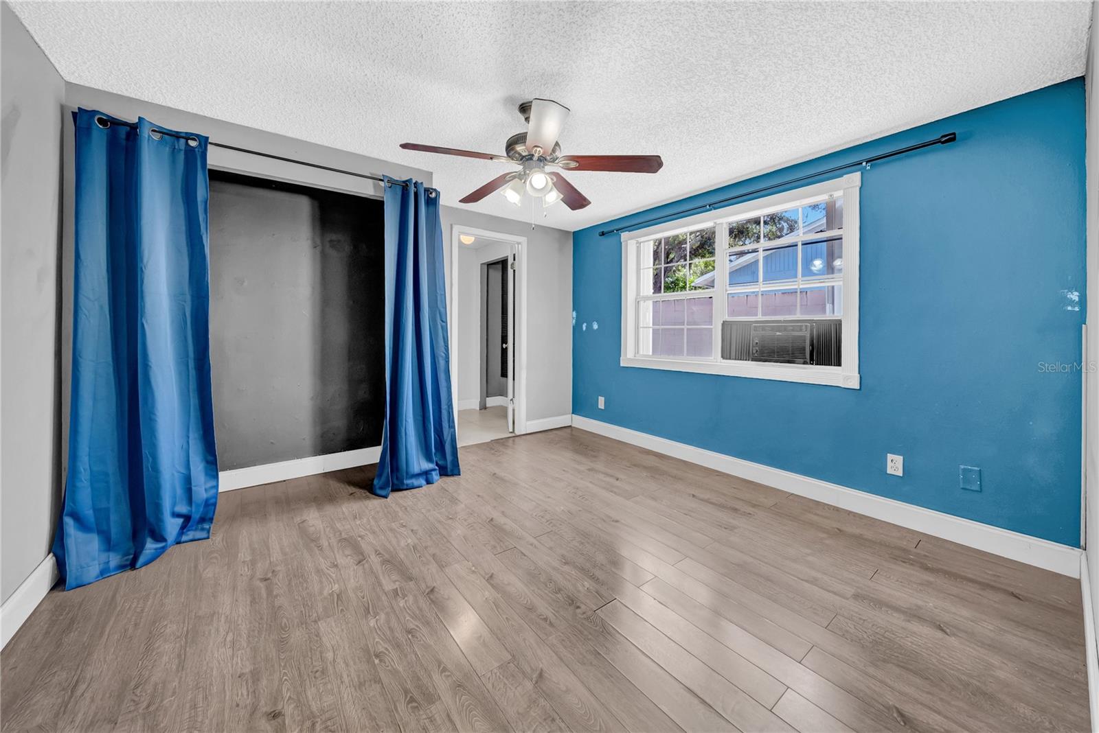 1352 FOXWOOD DR, LUTZ, FL, 33549