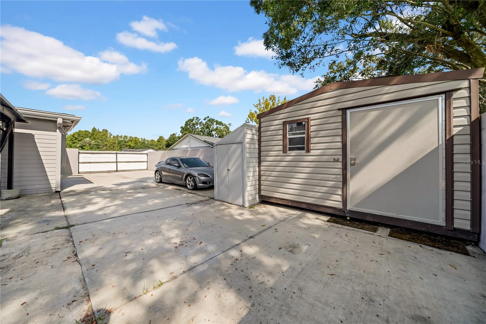 1352 FOXWOOD DR, LUTZ, FL, 33549