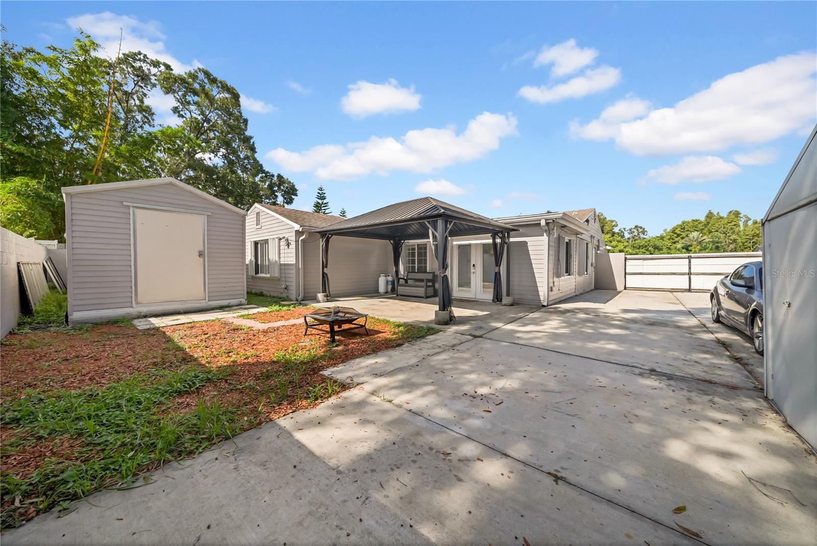 1352 FOXWOOD DR, LUTZ, FL, 33549