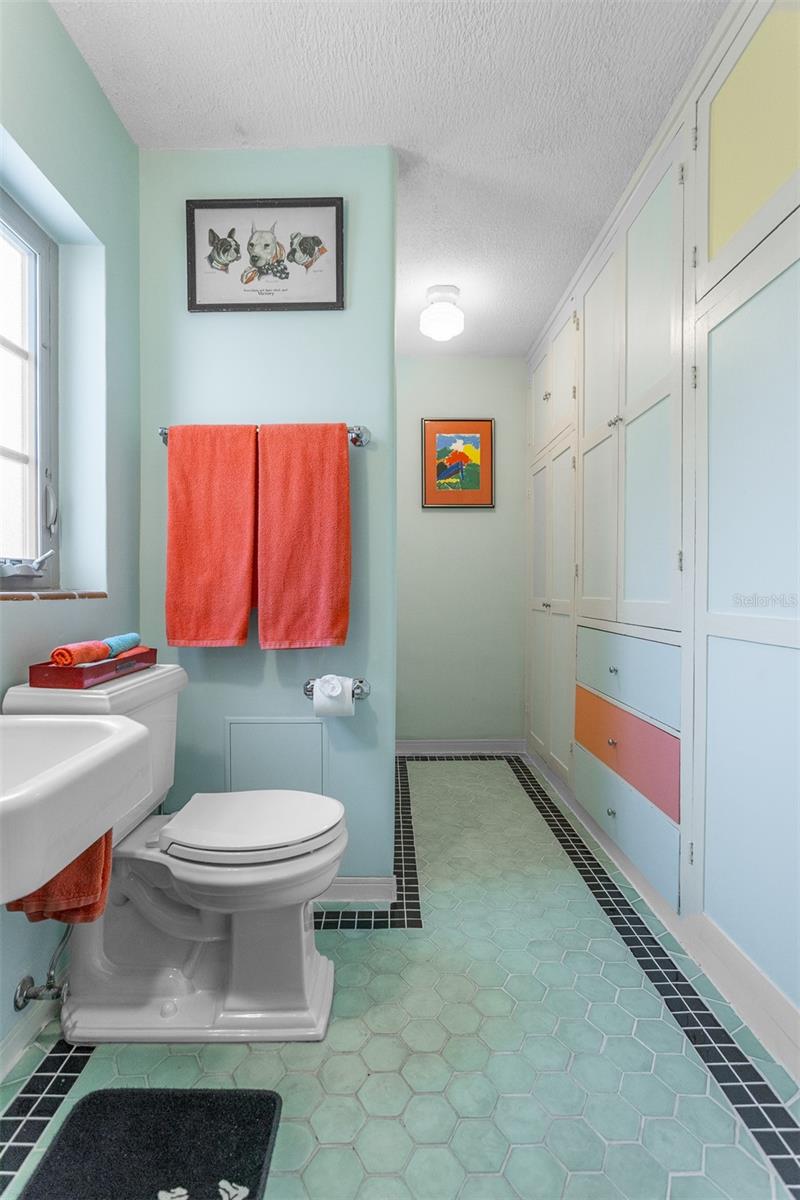 3649 FOSTER HILL DR N, ST PETERSBURG, FL, 33704