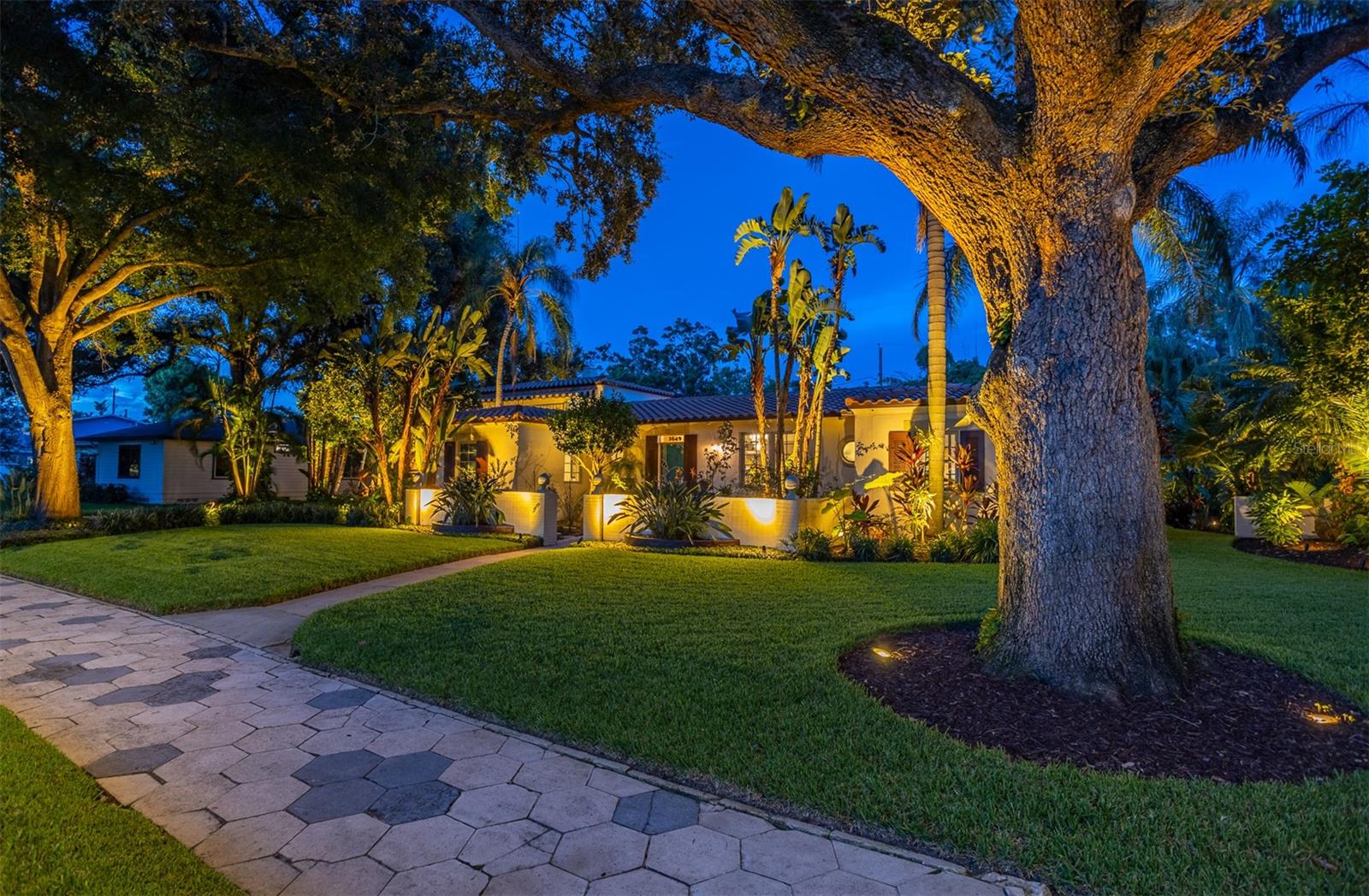 3649 FOSTER HILL DR N, ST PETERSBURG, FL, 33704