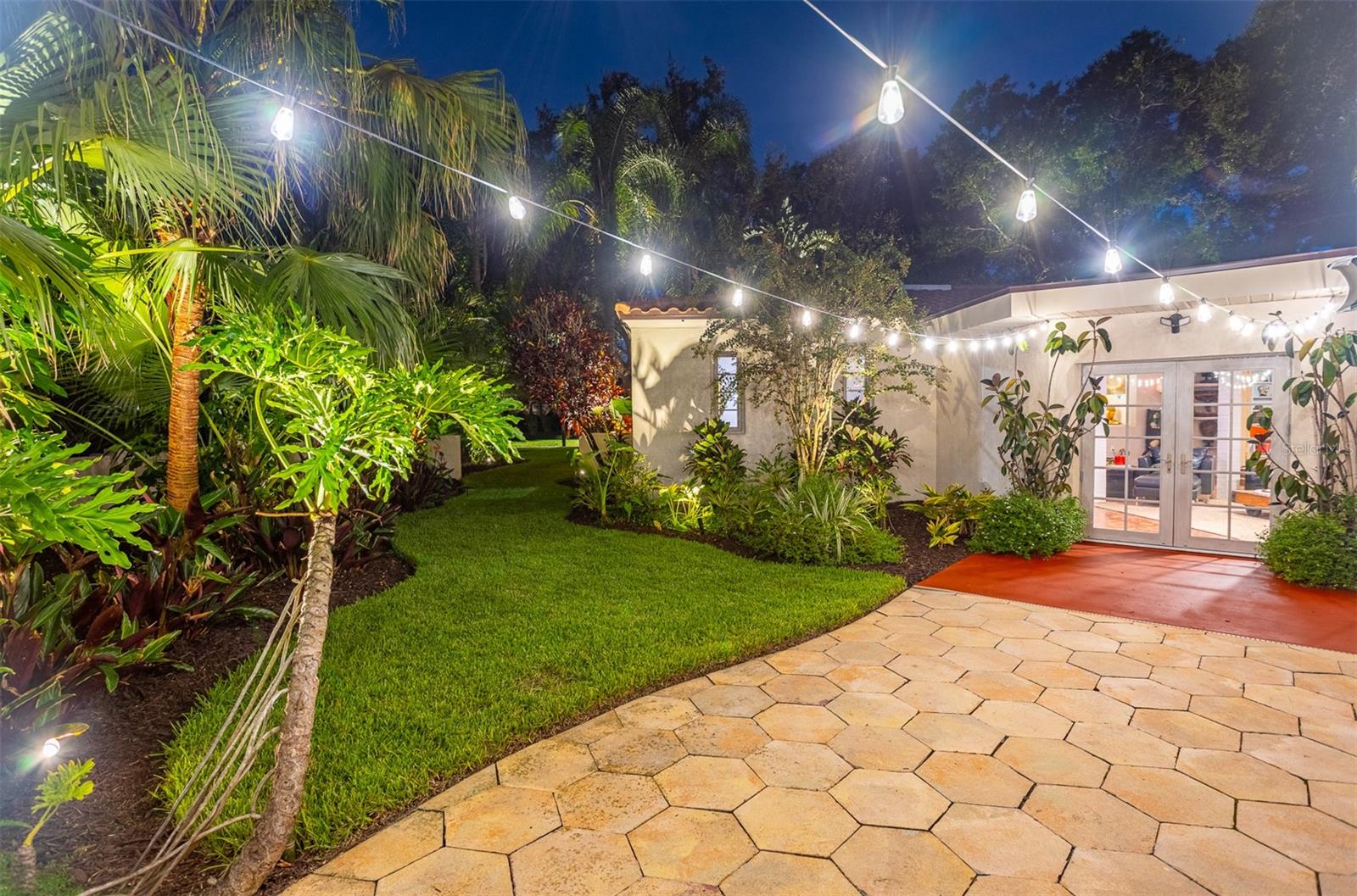 3649 FOSTER HILL DR N, ST PETERSBURG, FL, 33704