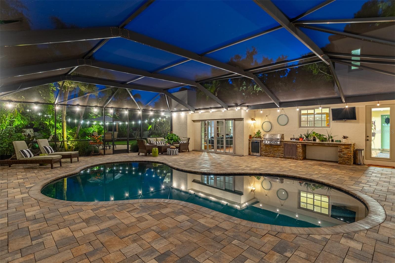 3649 FOSTER HILL DR N, ST PETERSBURG, FL, 33704