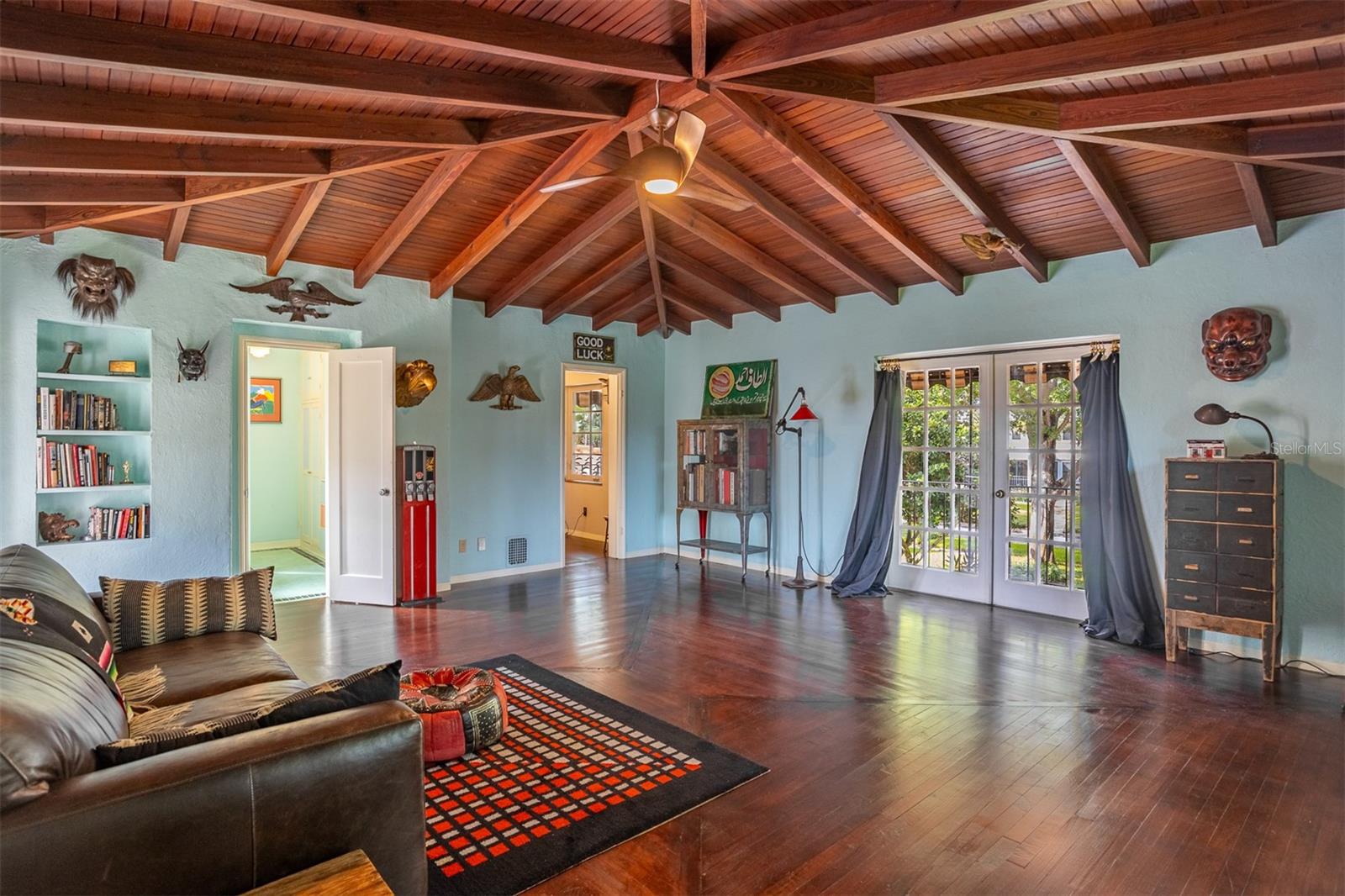 3649 FOSTER HILL DR N, ST PETERSBURG, FL, 33704