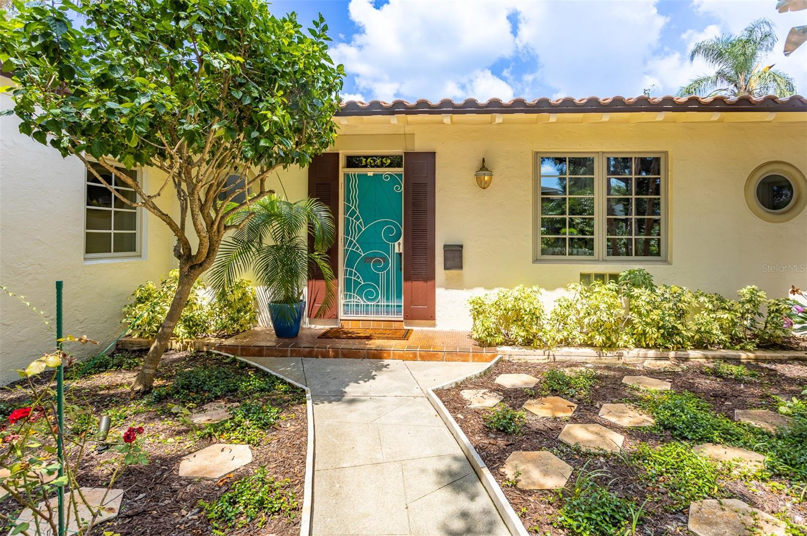 3649 FOSTER HILL DR N, ST PETERSBURG, FL, 33704