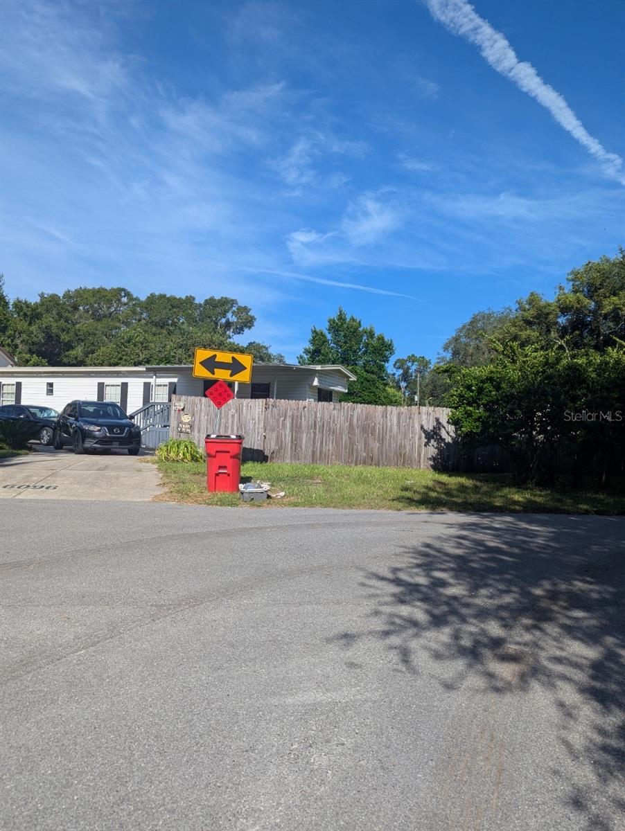 TB8423683 Property Photo