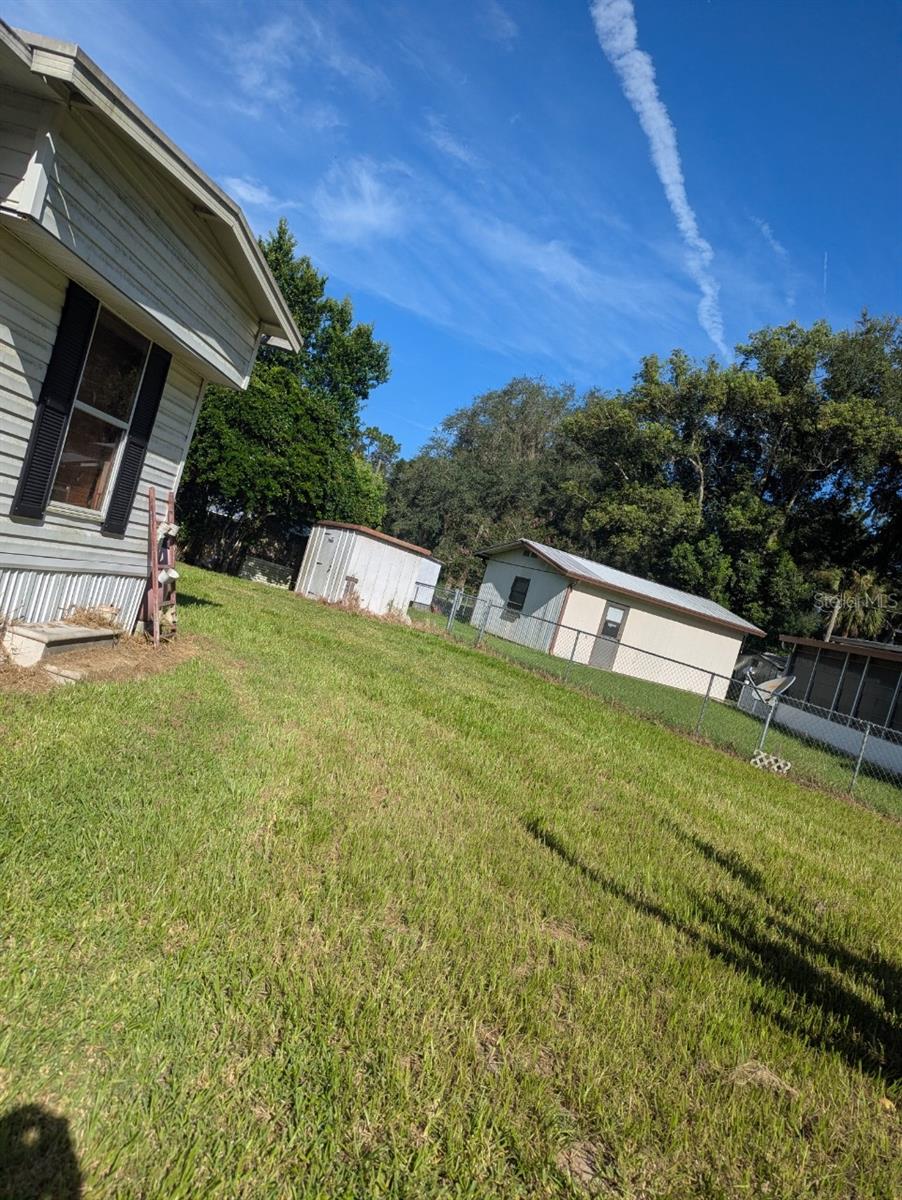 TB8423683 Property Photo