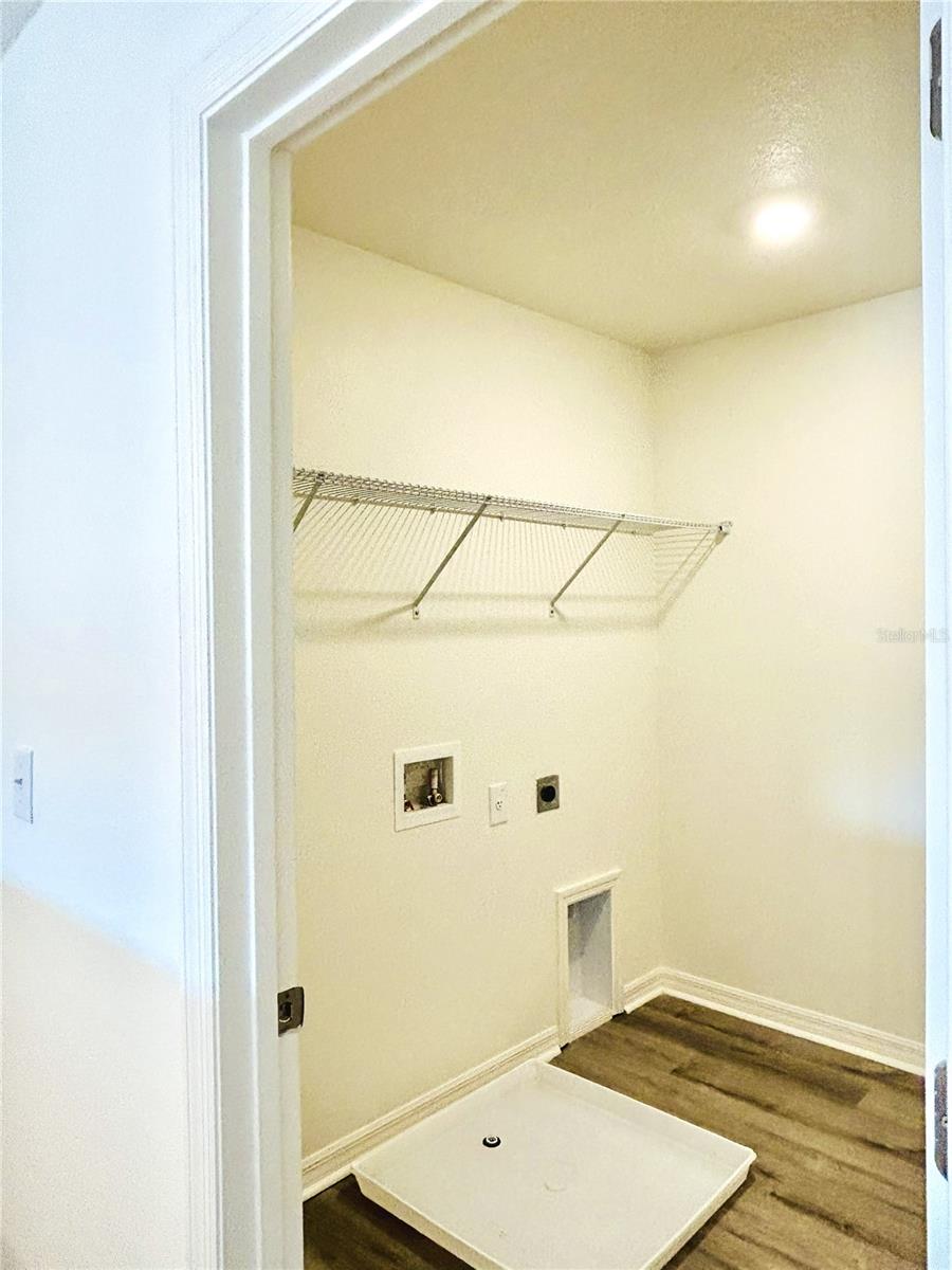 37531 WILLIAMETTE WAY, ZEPHYRHILLS, FL, 33540