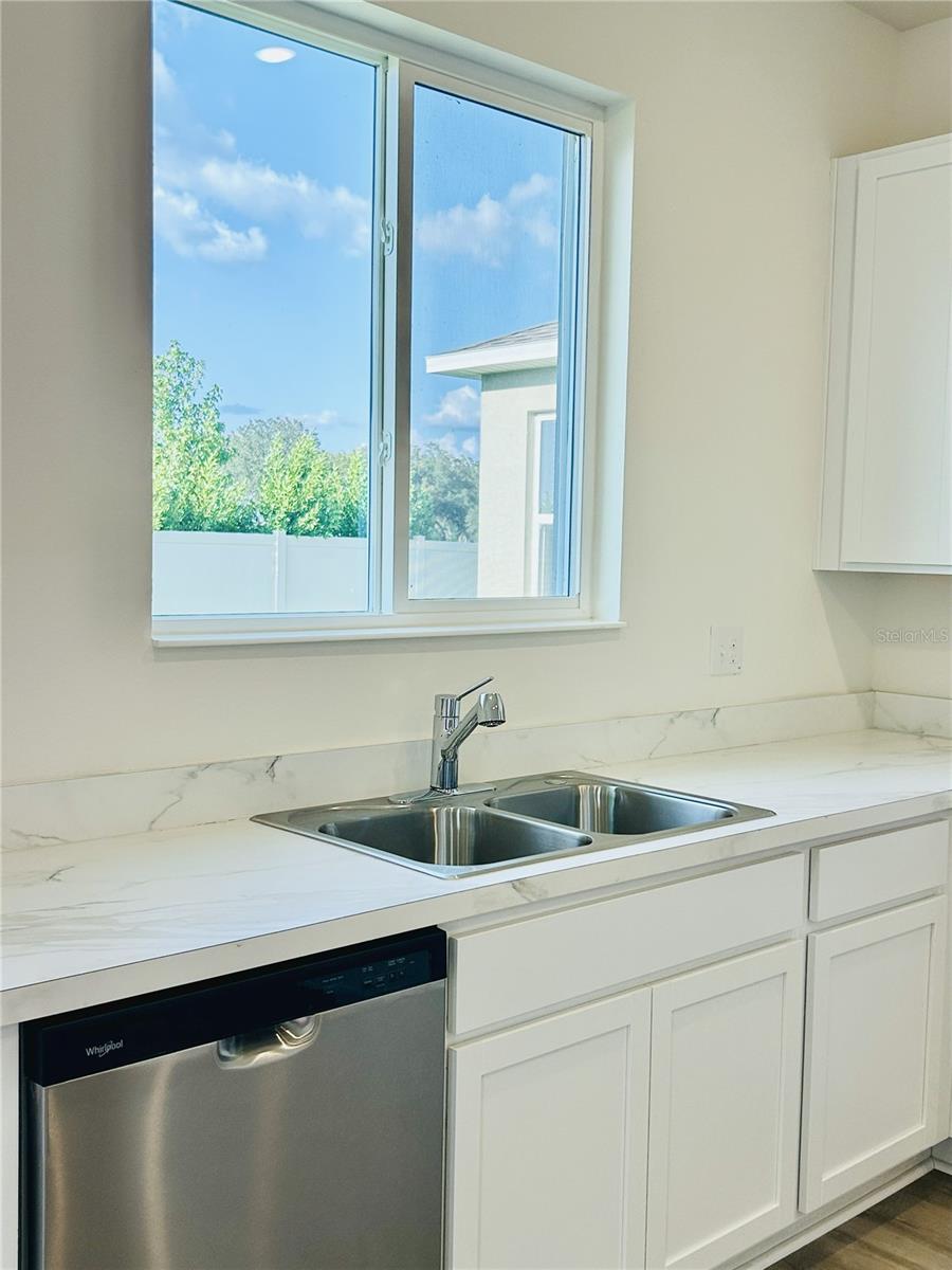 37531 WILLIAMETTE WAY, ZEPHYRHILLS, FL, 33540