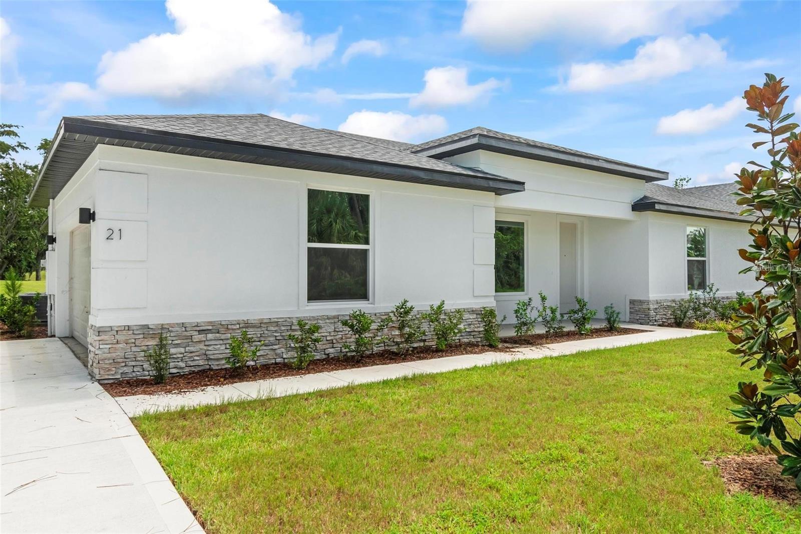 21 WEYMOUTH LN, PALM COAST, FL, 32164