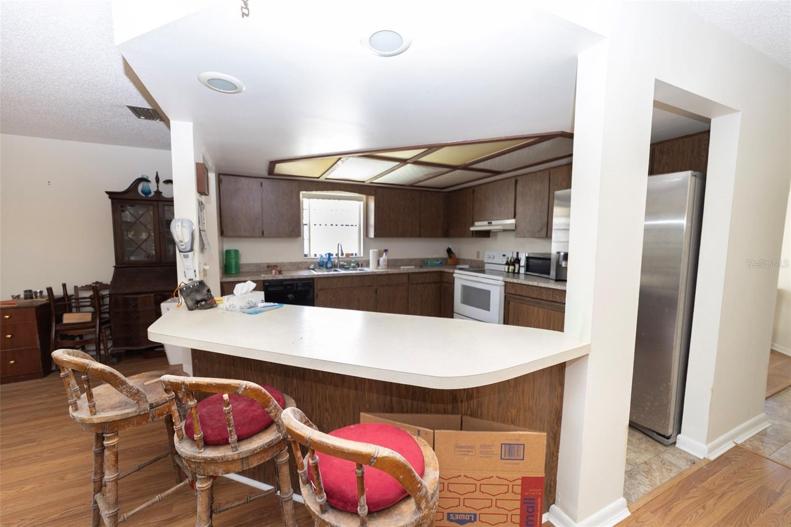 18412 SWAN LAKE DR, LUTZ, FL, 33549