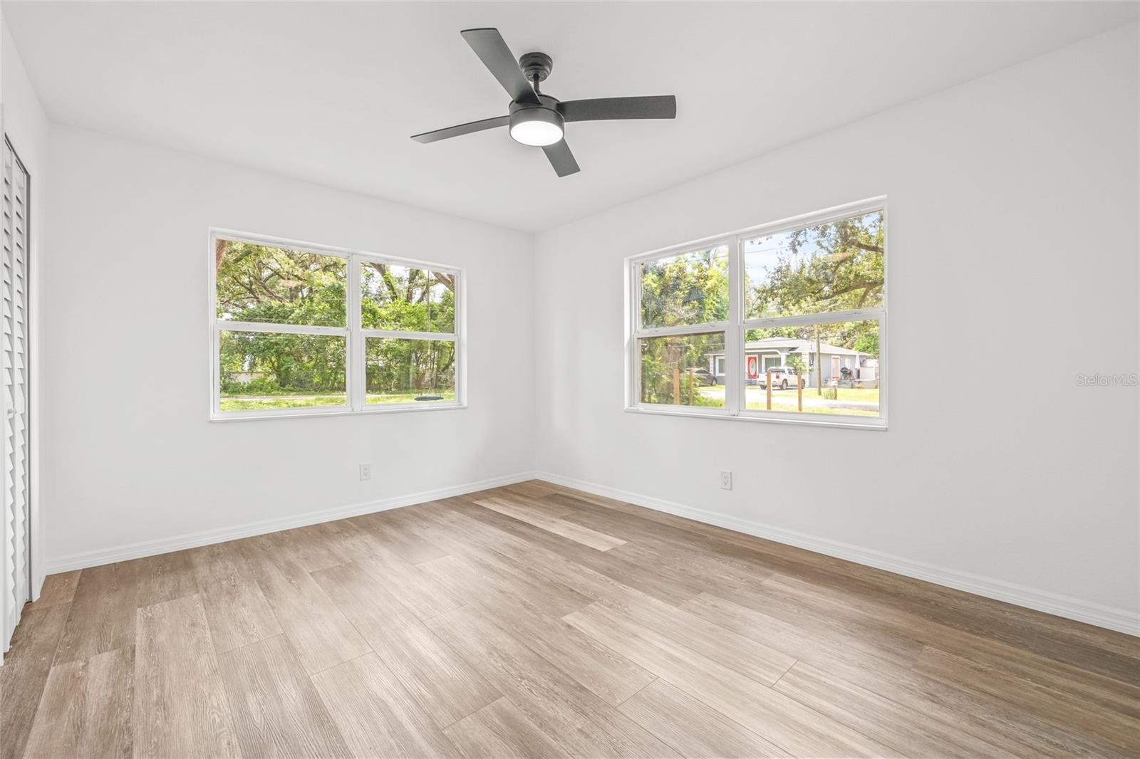 8719 N TEMPLE AVE, TAMPA, FL, 33617