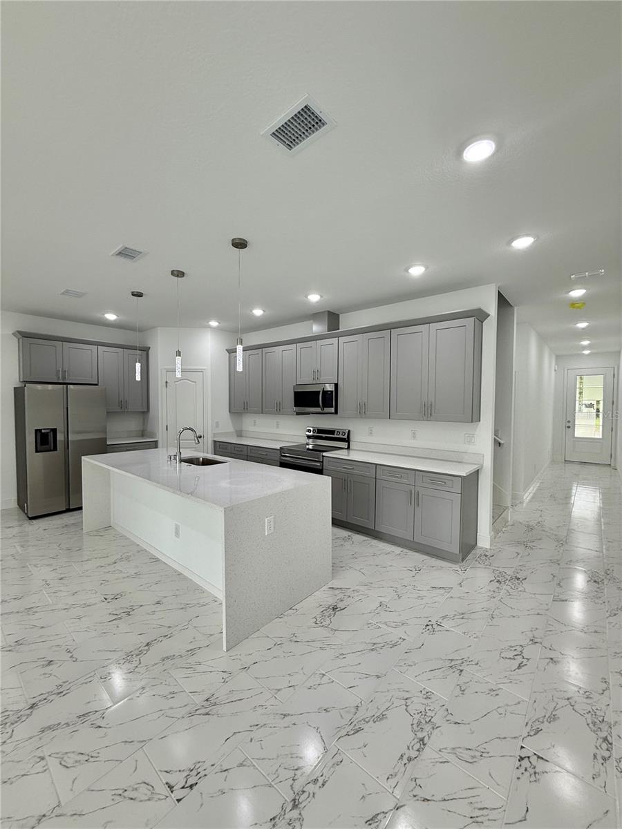 1098 JUNE ST, KISSIMMEE, FL, 34741