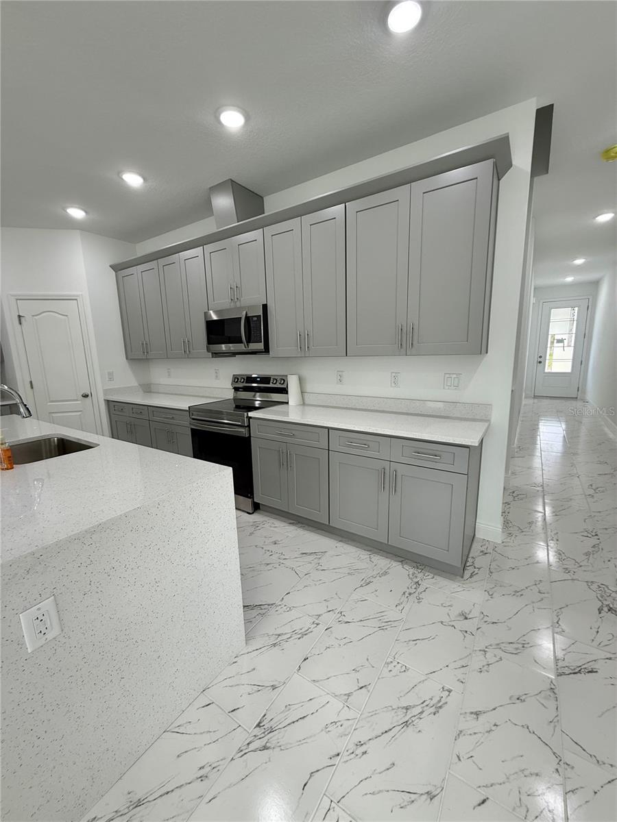 1098 JUNE ST, KISSIMMEE, FL, 34741