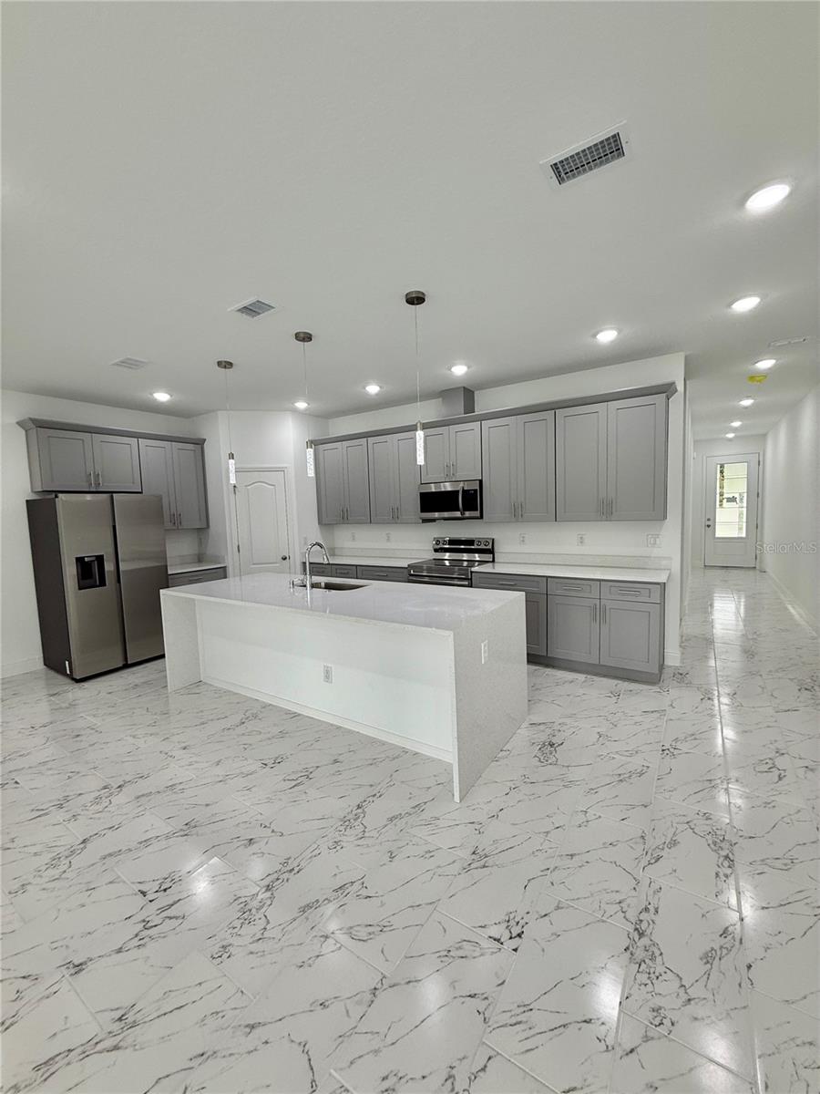 1102 JUNE ST, KISSIMMEE, FL, 34741