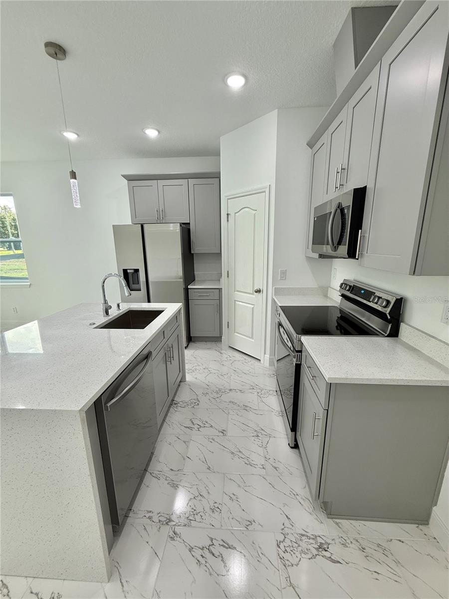 1106 JUNE ST, KISSIMMEE, FL, 34741