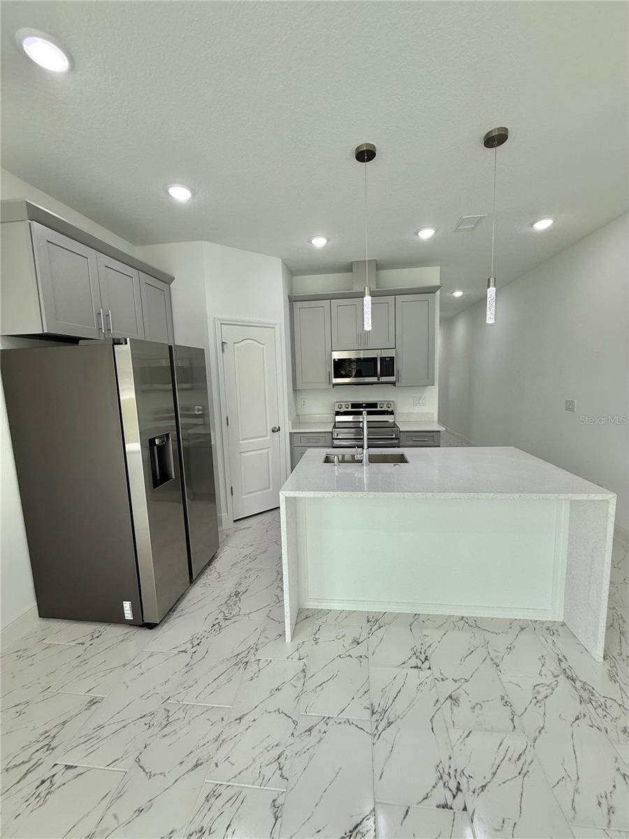 1106 JUNE ST, KISSIMMEE, FL, 34741