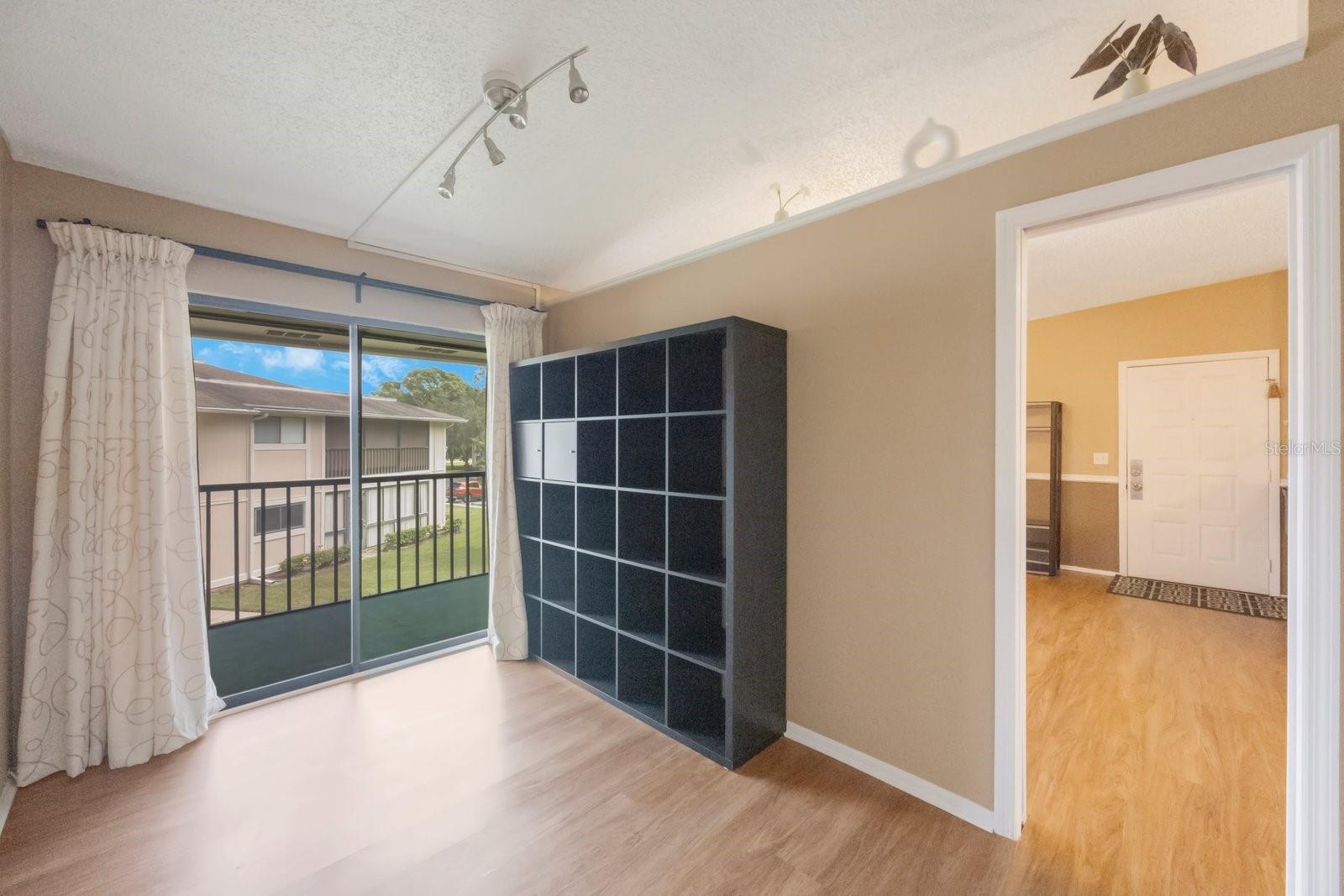 6012 LAKETREE LN #F, TEMPLE TERRACE, FL, 33617