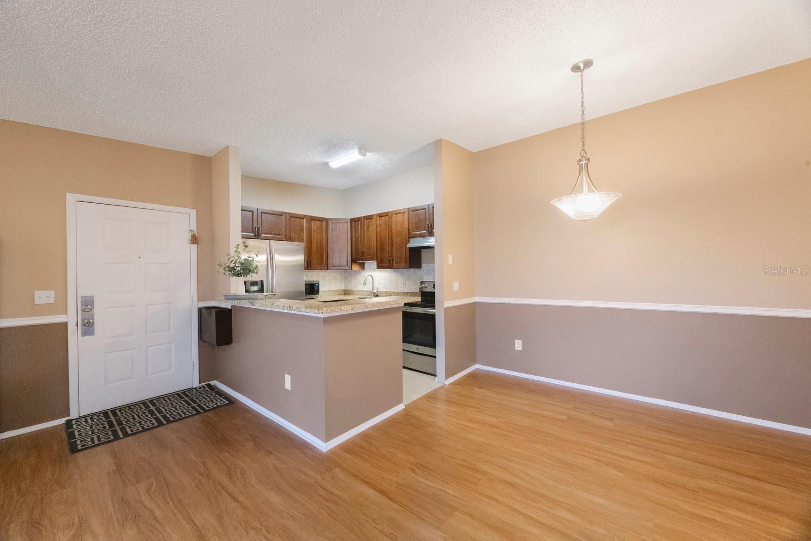 6012 LAKETREE LN #F, TEMPLE TERRACE, FL, 33617