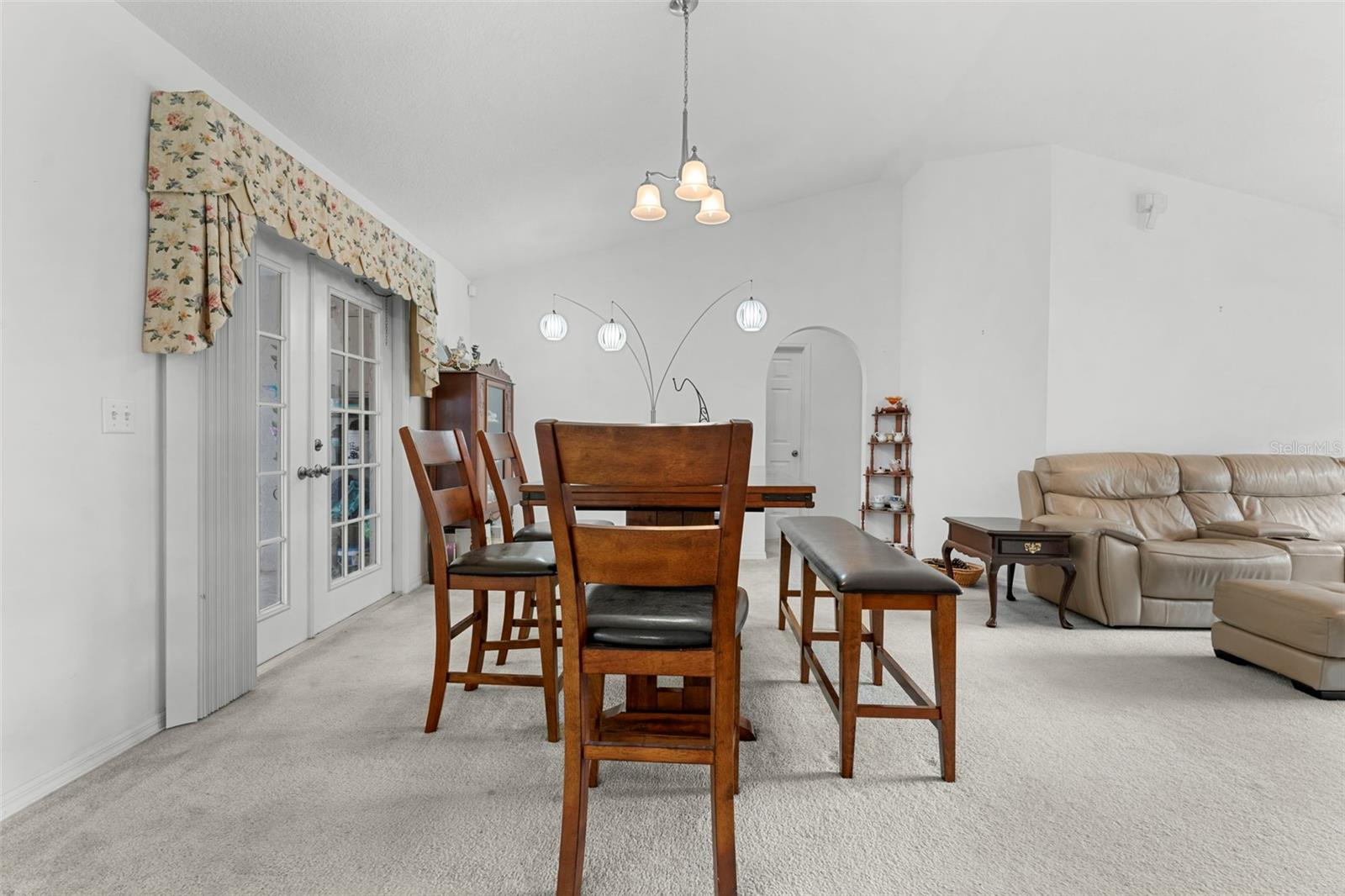 26140 BAIRD AVE, SORRENTO, FL, 32776