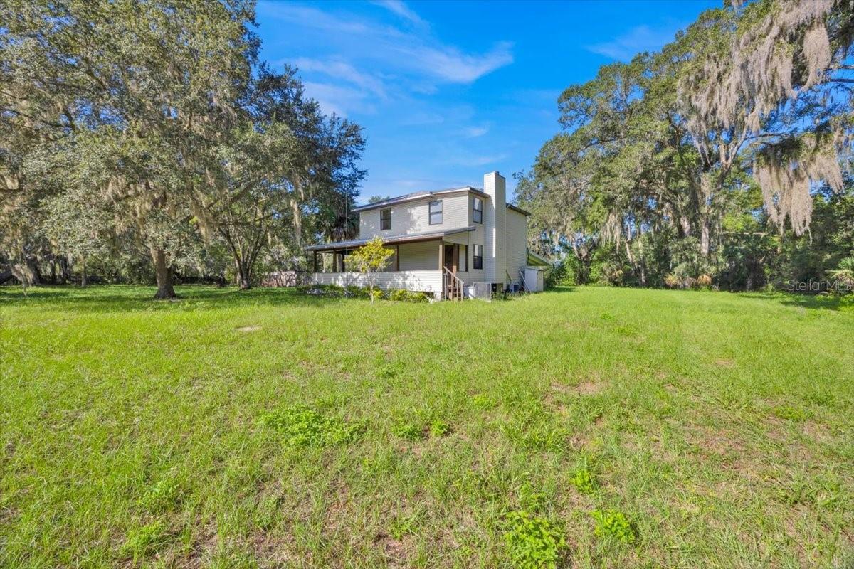 2652 N WOODLAND BLVD, DELAND, FL, 32720