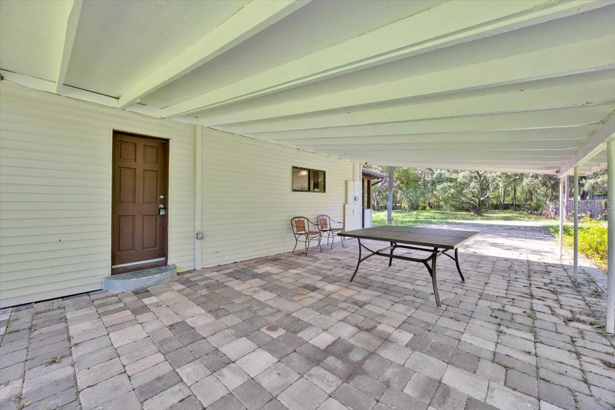 2652 N WOODLAND BLVD, DELAND, FL, 32720