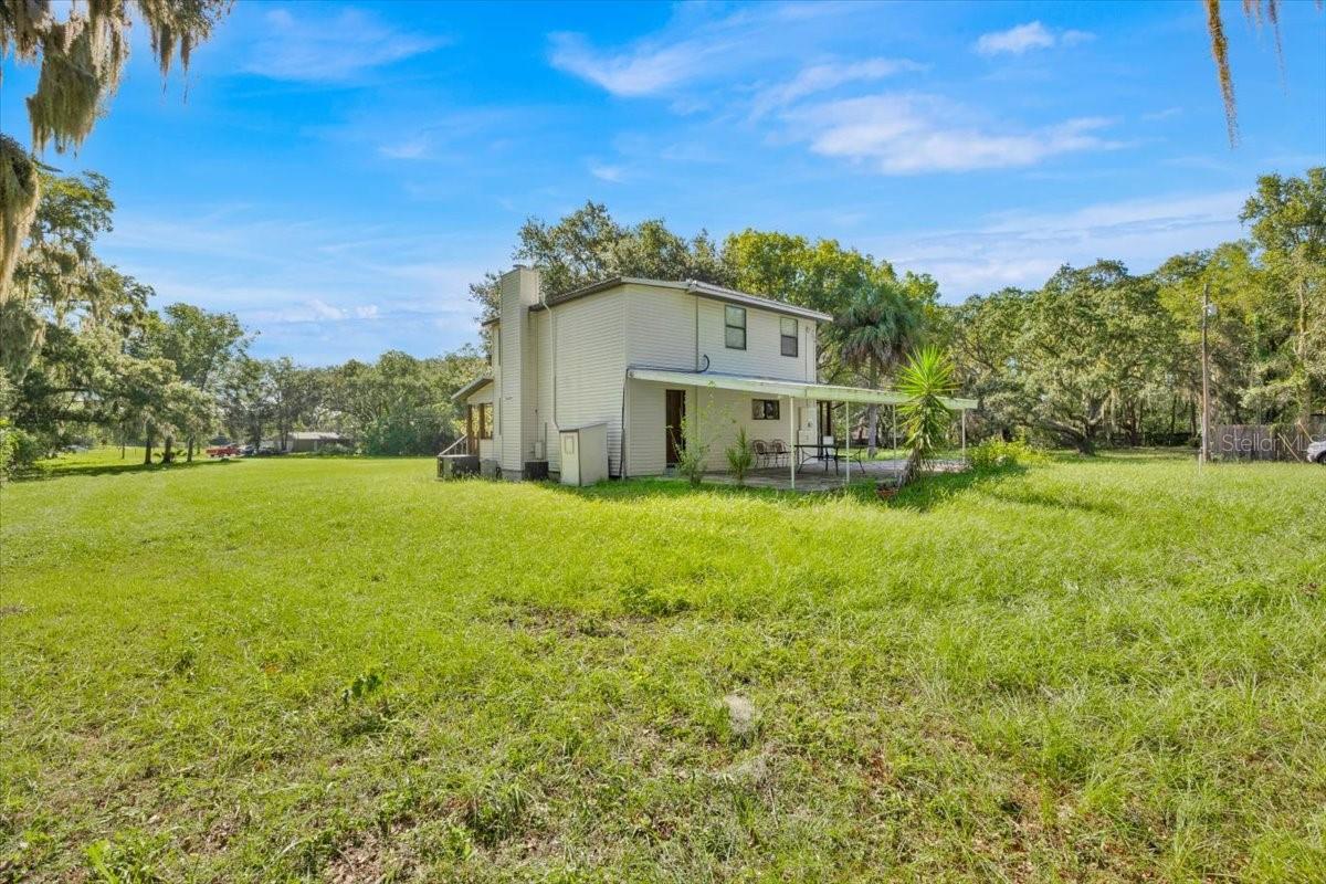 2652 N WOODLAND BLVD, DELAND, FL, 32720