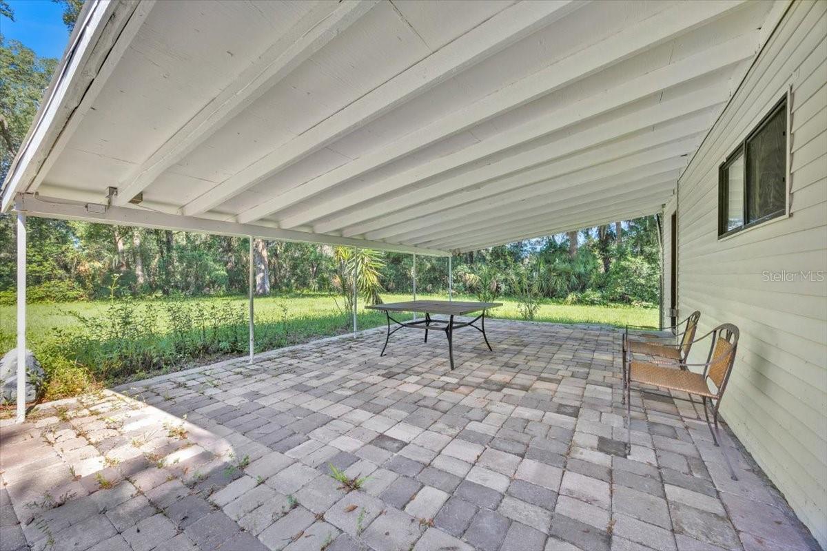 2652 N WOODLAND BLVD, DELAND, FL, 32720