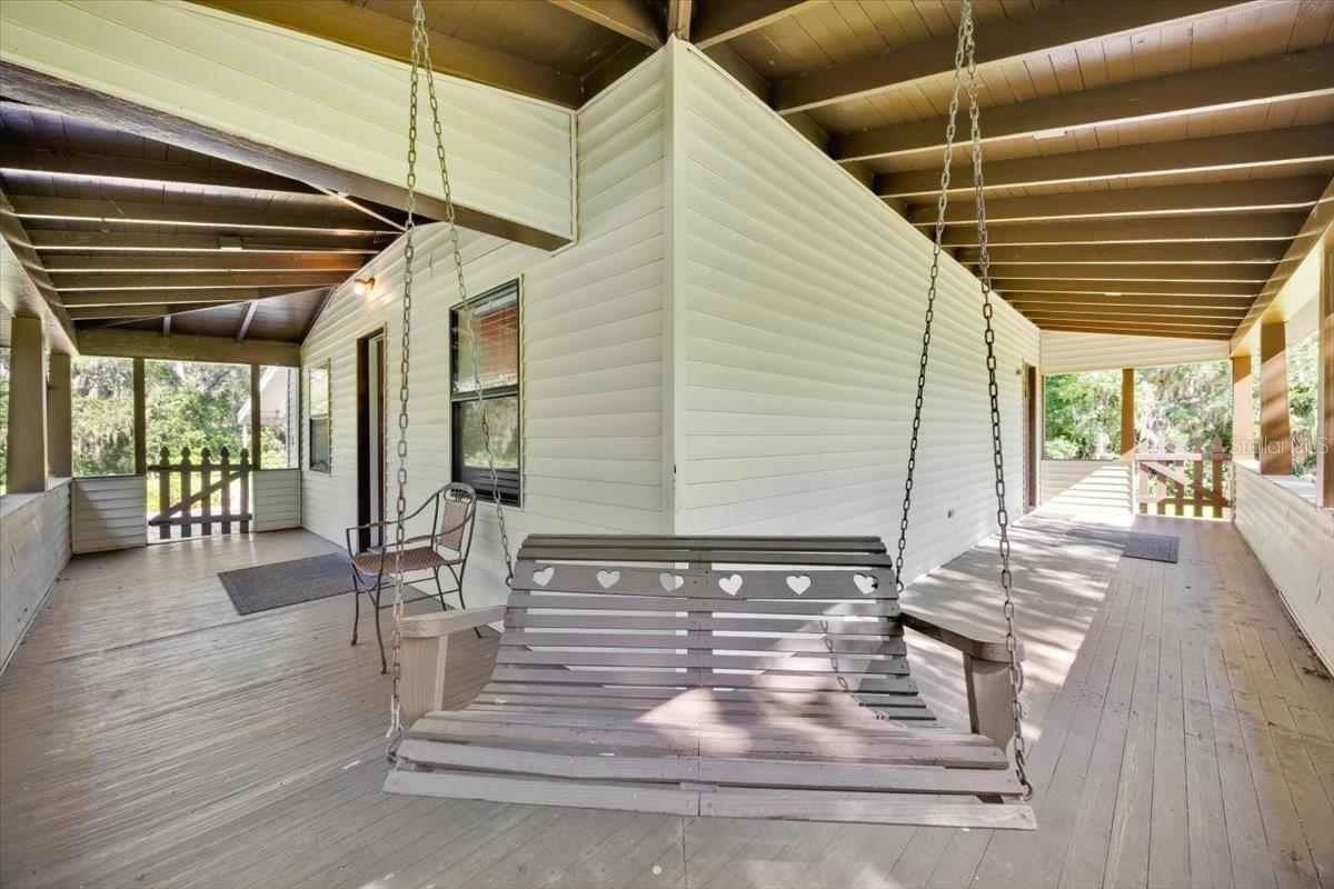 2652 N WOODLAND BLVD, DELAND, FL, 32720